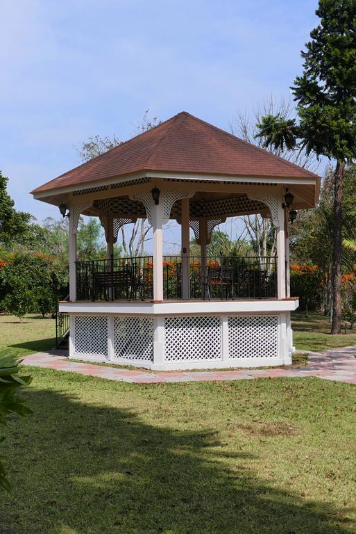 Hotel Bougainvillea San Jose Santo Domingo De Heredia Екстериор снимка