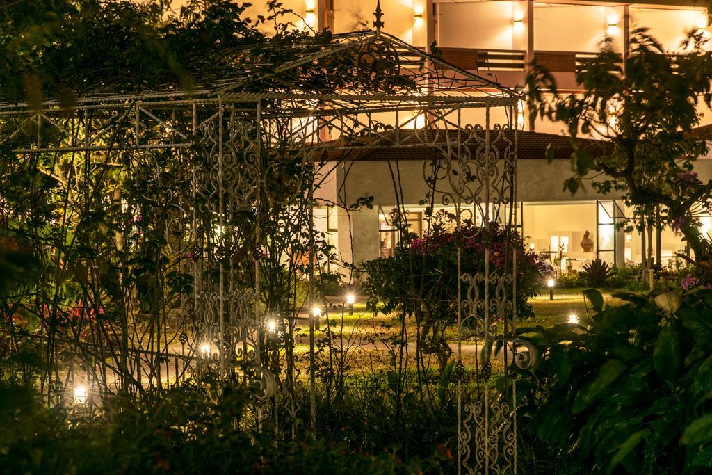 Hotel Bougainvillea San Jose Santo Domingo De Heredia Екстериор снимка