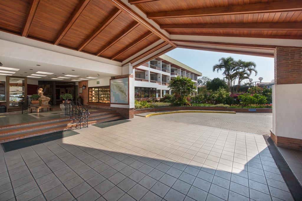 Hotel Bougainvillea San Jose Santo Domingo De Heredia Екстериор снимка